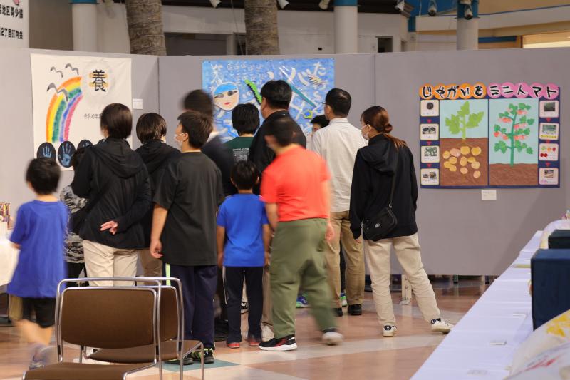 施設の方と来場