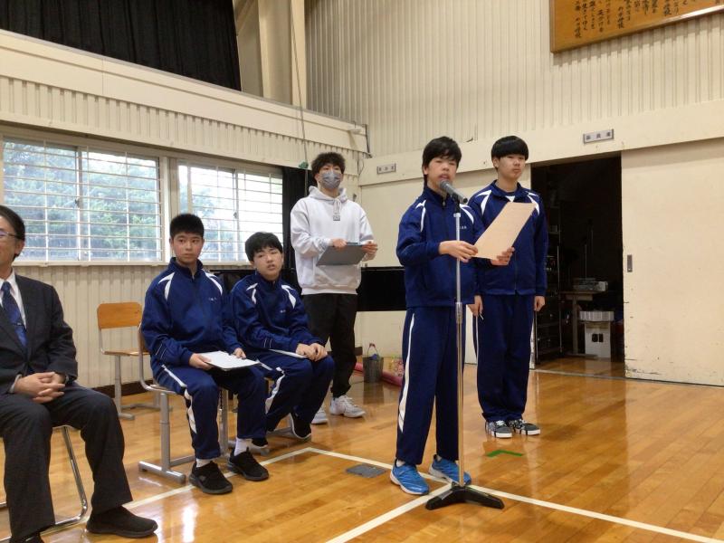 生徒会役員進行