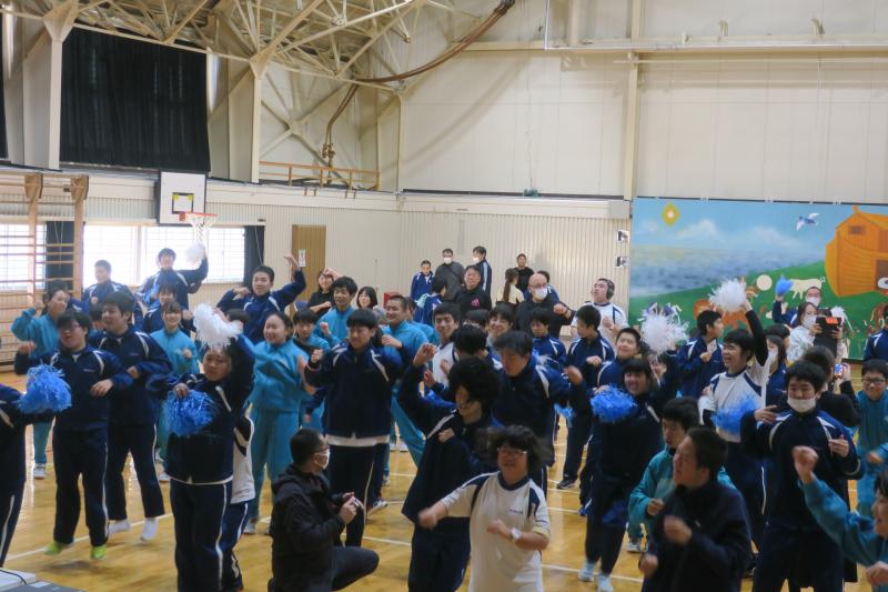 青の煌めきダンス