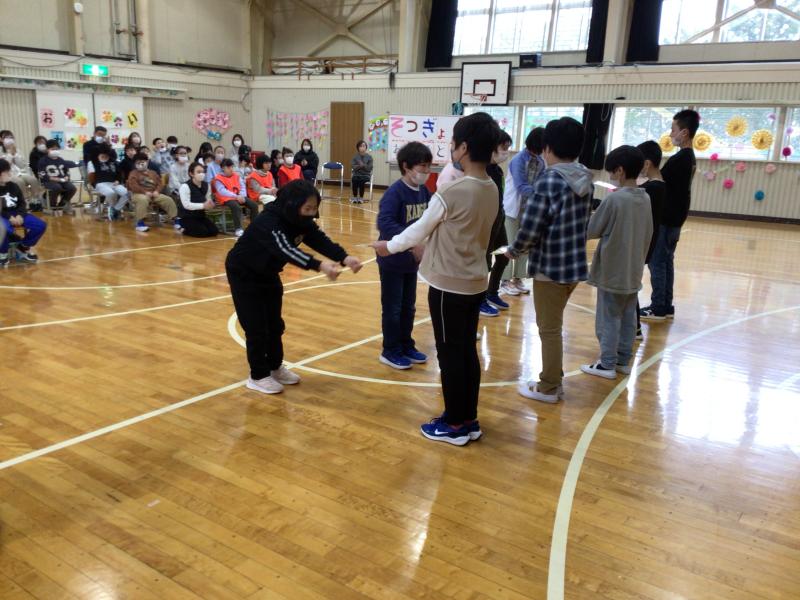 プレゼント贈呈