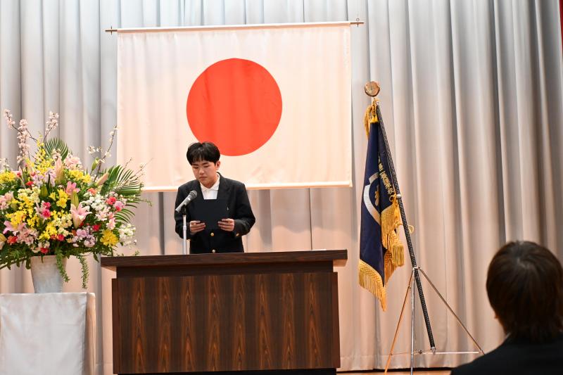 生徒会長より歓迎の言葉